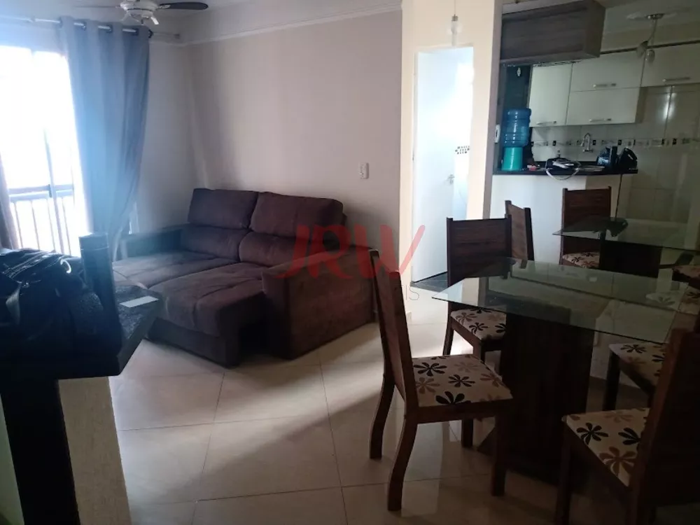 Apartamento à venda com 2 quartos, 62m² - Foto 1