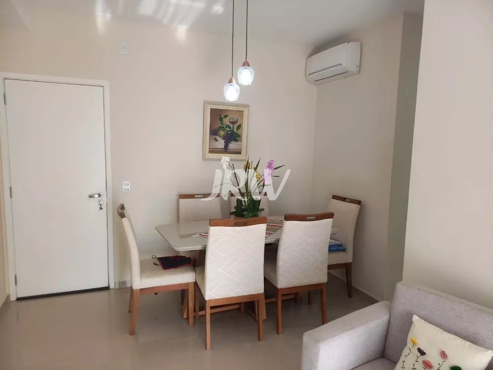 Apartamento à venda com 3 quartos, 93m² - Foto 1