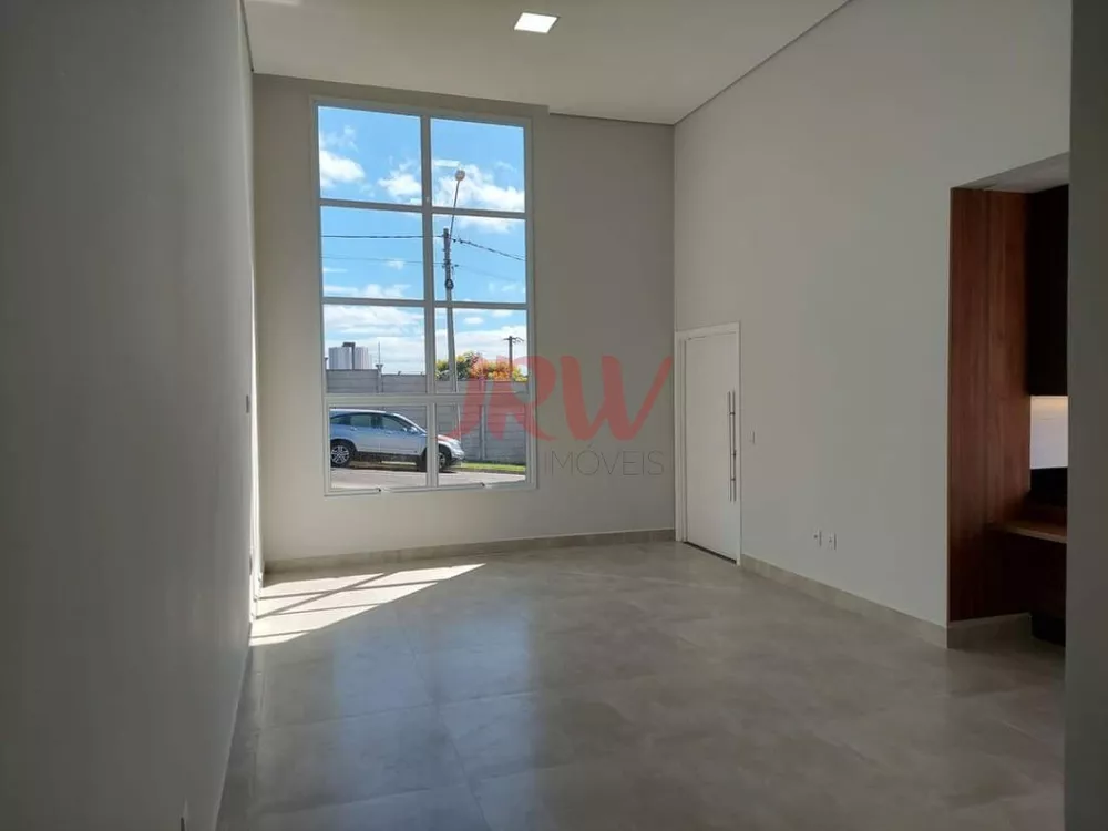 Casa à venda com 3 quartos, 188m² - Foto 2