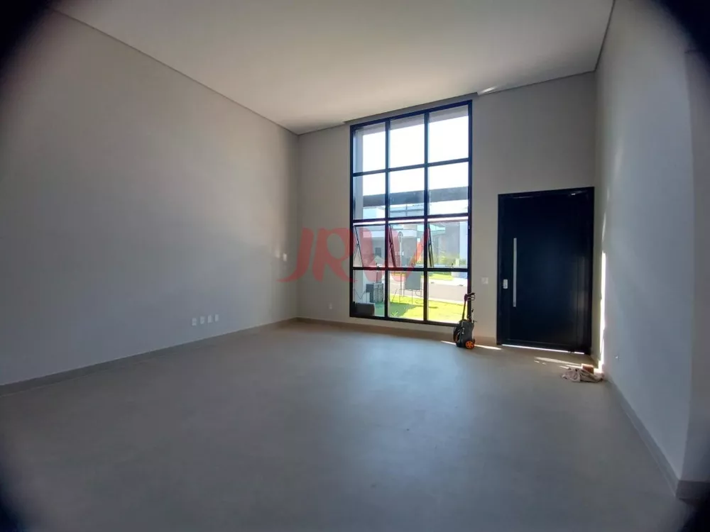 Casa à venda com 3 quartos, 300m² - Foto 11