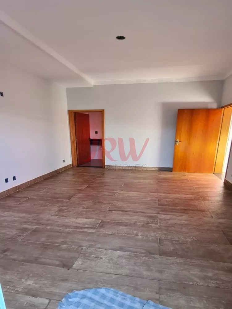 Casa à venda com 2 quartos, 125m² - Foto 3