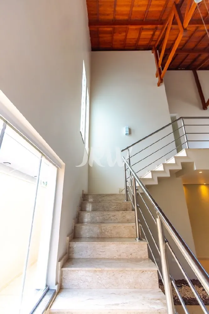 Casa, 3 quartos, 270 m² - Foto 10
