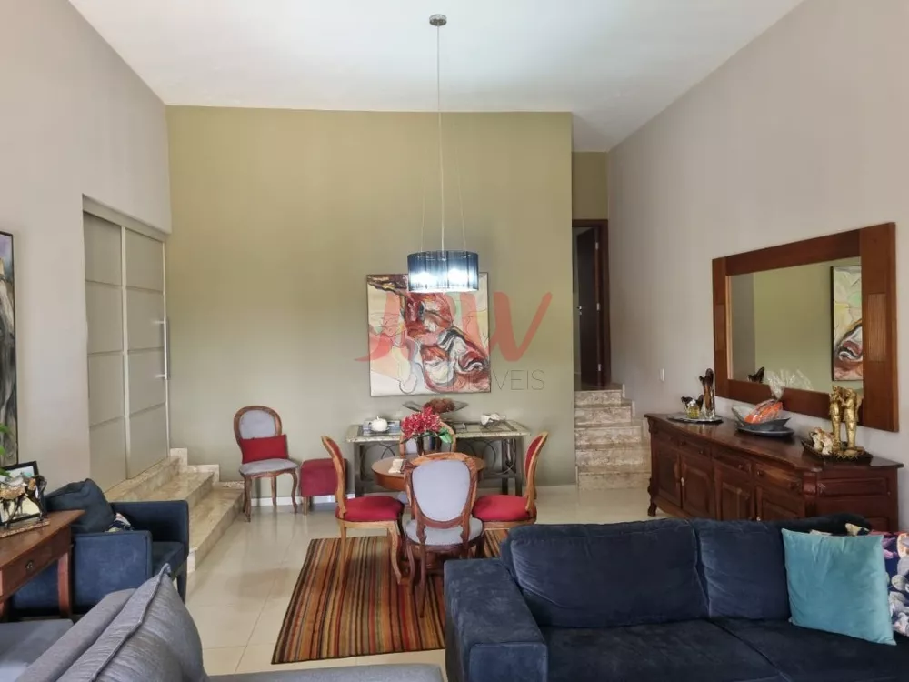 Casa à venda com 3 quartos, 319m² - Foto 3