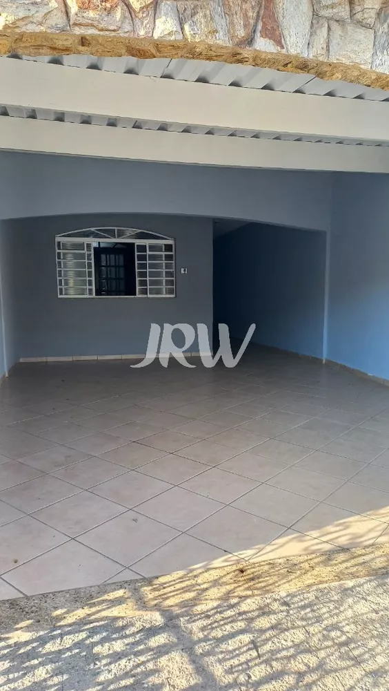 Casa à venda com 3 quartos, 135m² - Foto 4