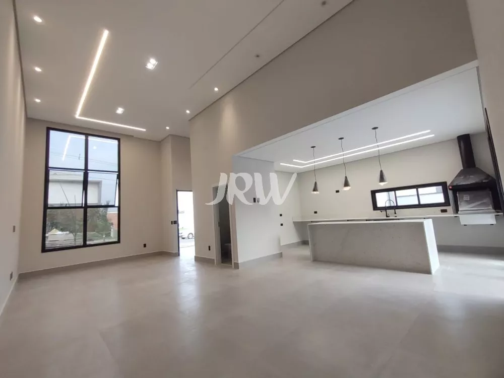 Casa à venda com 3 quartos, 338m² - Foto 4