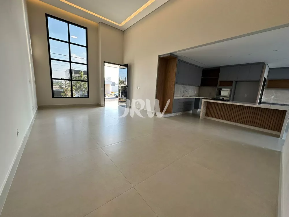 Casa à venda com 3 quartos, 320m² - Foto 7