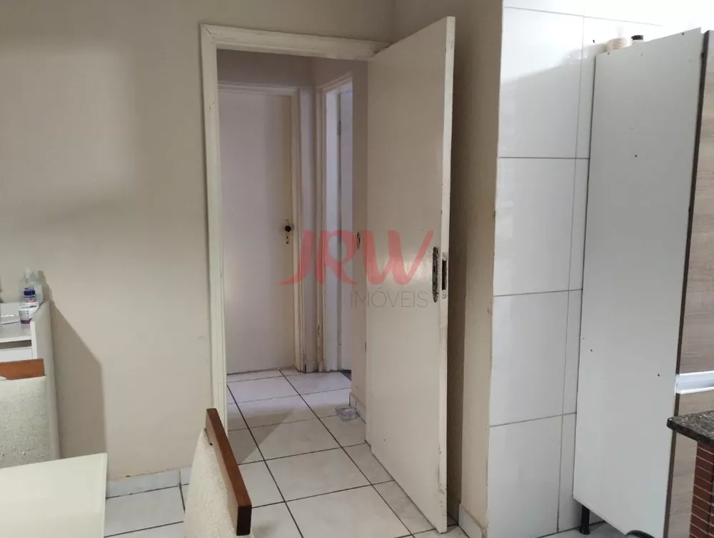 Casa à venda com 2 quartos, 150m² - Foto 5