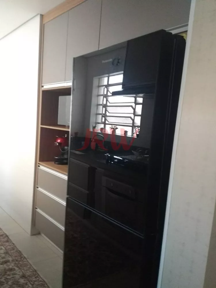 Apartamento à venda com 3 quartos, 80m² - Foto 3