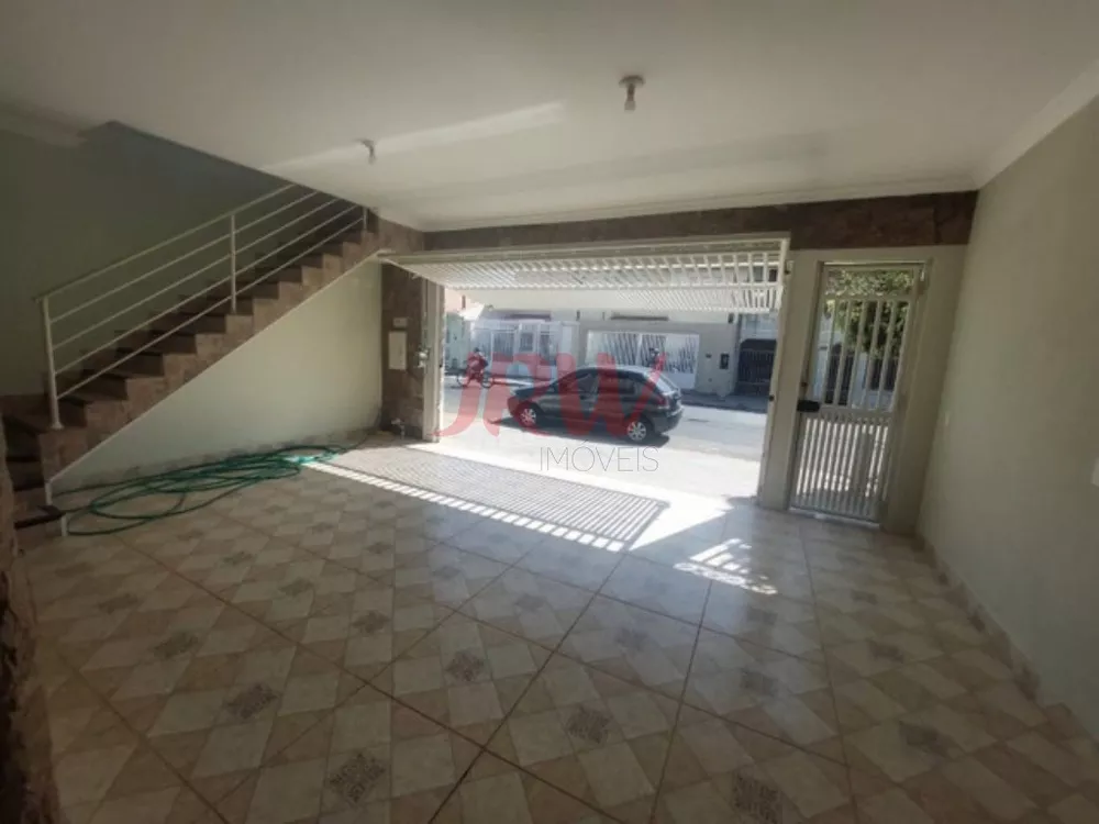 Casa à venda com 3 quartos, 190m² - Foto 3