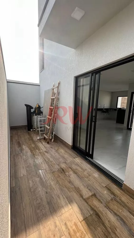 Casa à venda com 3 quartos, 125m² - Foto 3