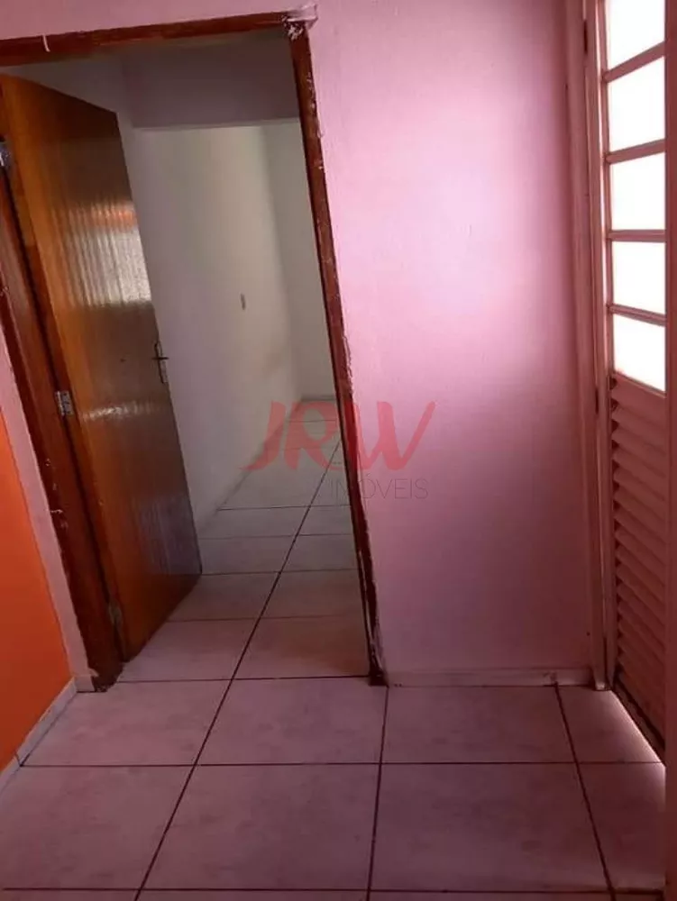 Casa à venda com 4 quartos, 150m² - Foto 4