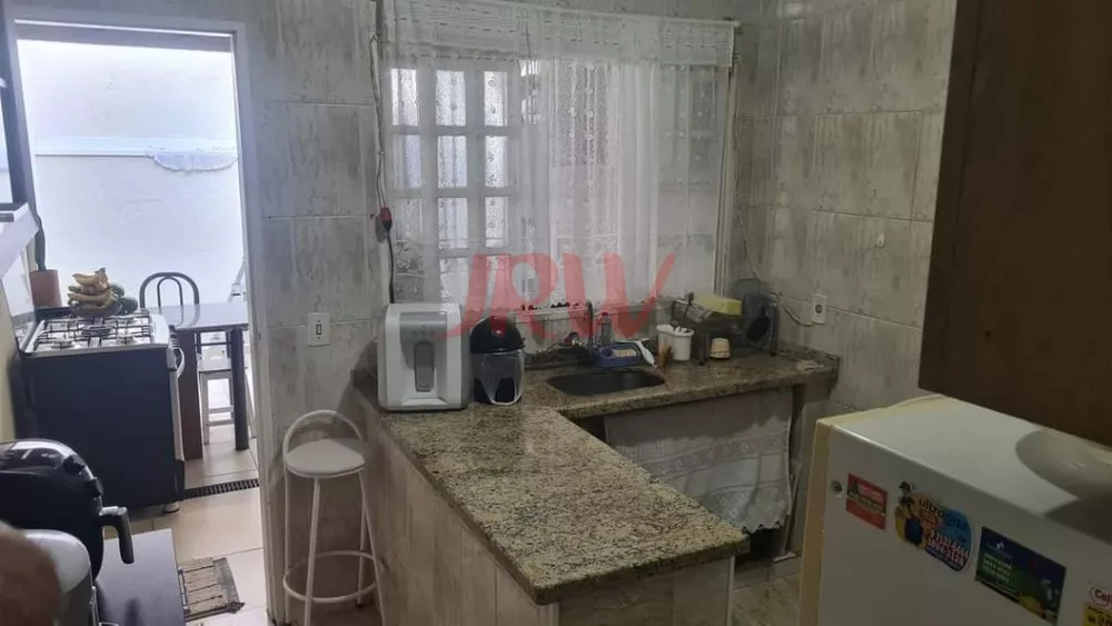 Casa à venda com 2 quartos, 69m² - Foto 18