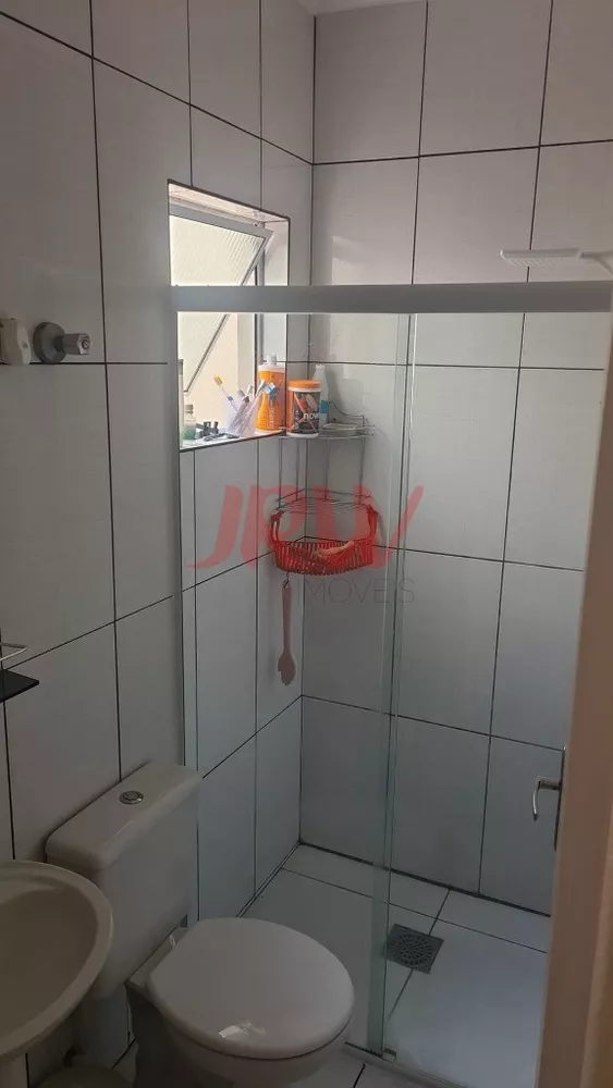 Casa à venda com 2 quartos, 69m² - Foto 5