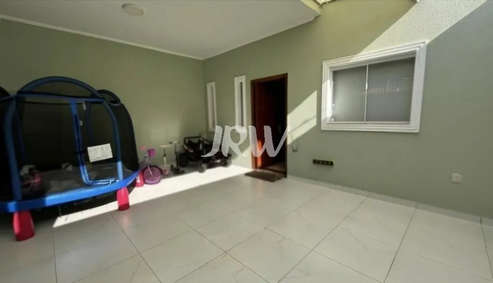 Casa, 3 quartos, 134 m² - Foto 1