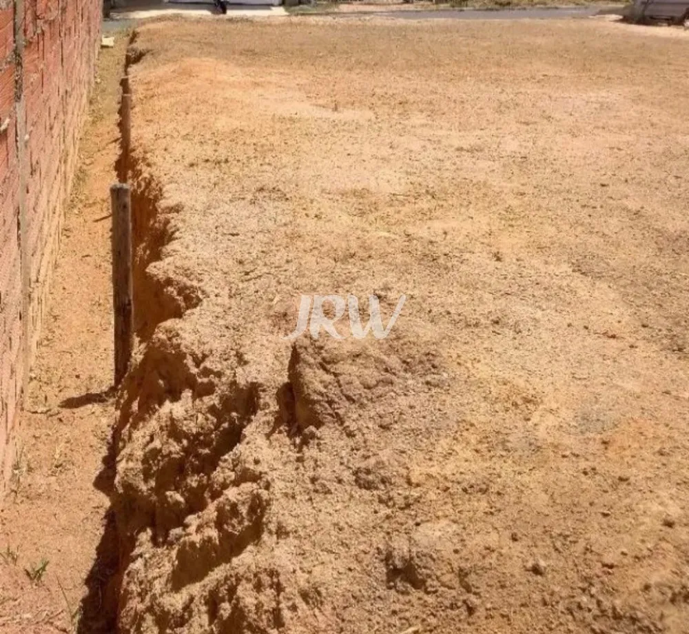 Terreno, 180 m² - Foto 2