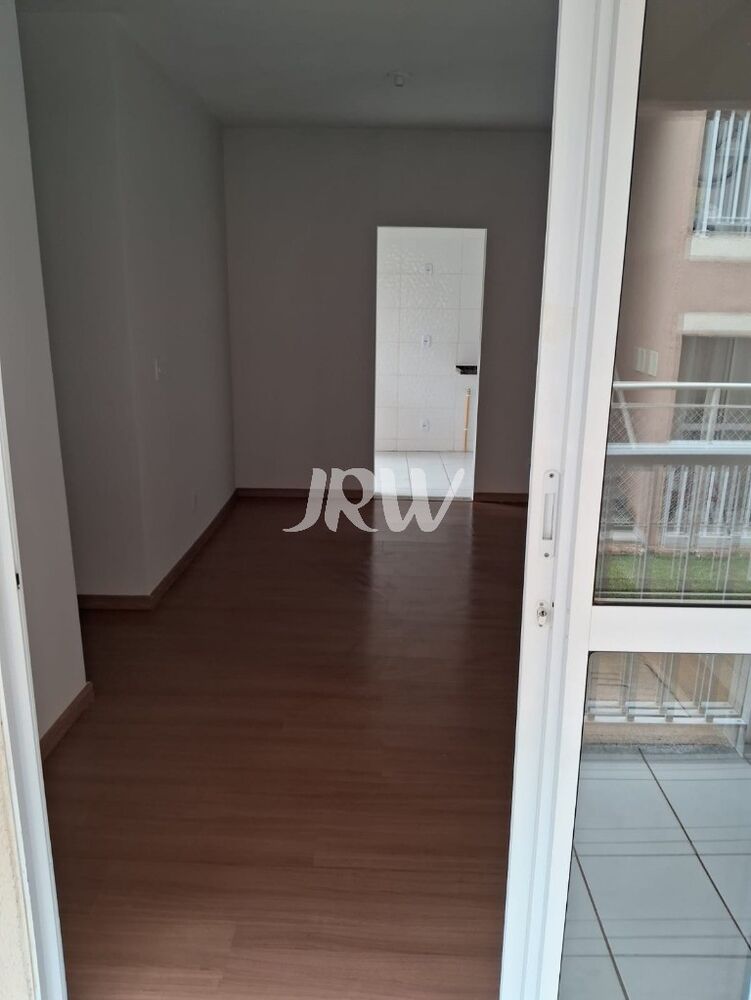 Apartamento à venda com 2 quartos, 58m² - Foto 2