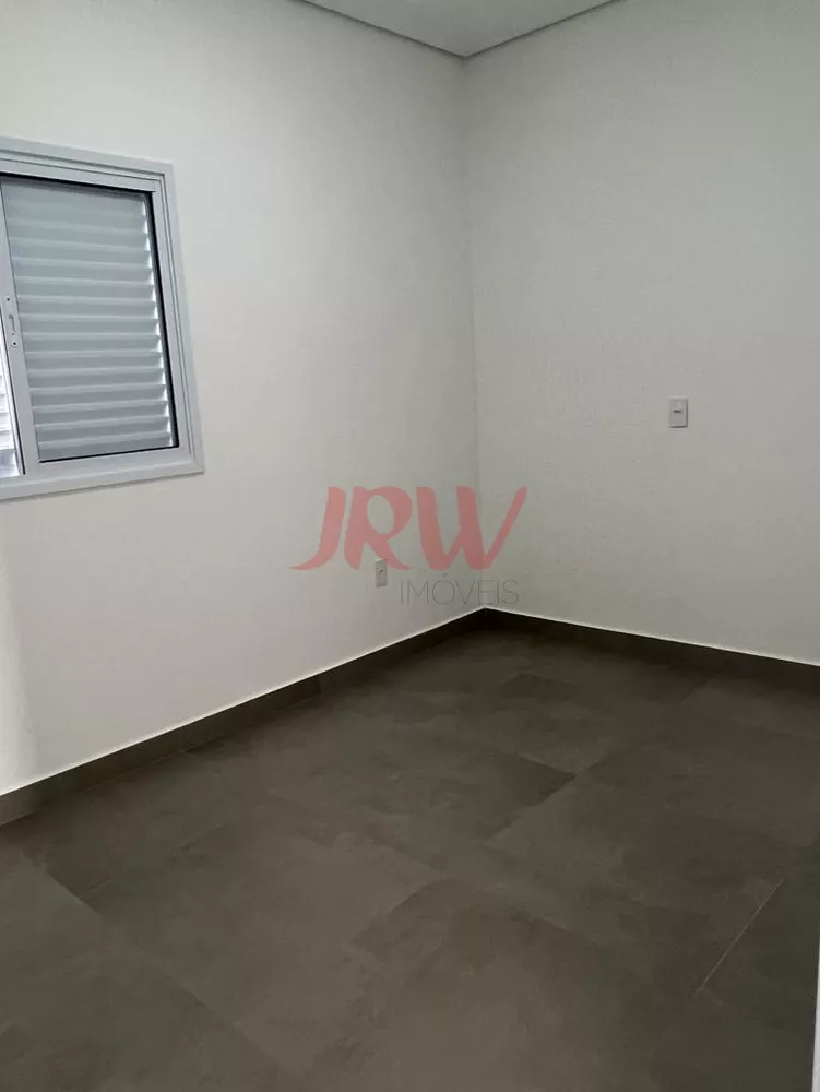 Casa à venda com 3 quartos, 150m² - Foto 3