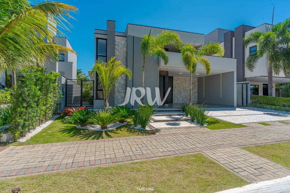 Casa, 3 quartos, 261 m² - Foto 2