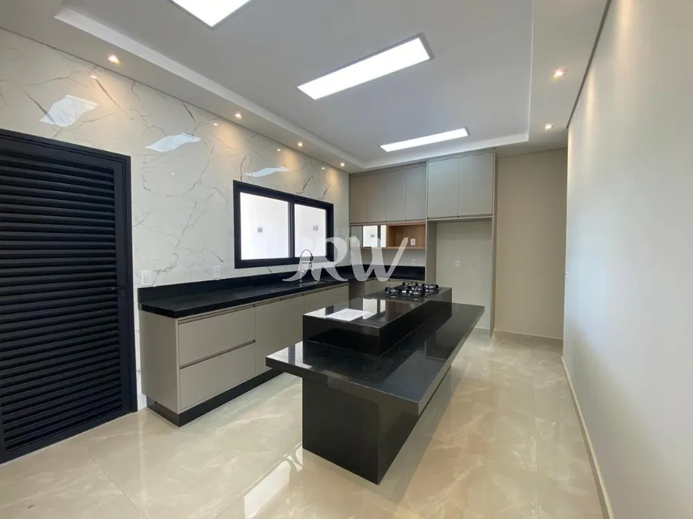 Casa, 3 quartos, 305 m² - Foto 4