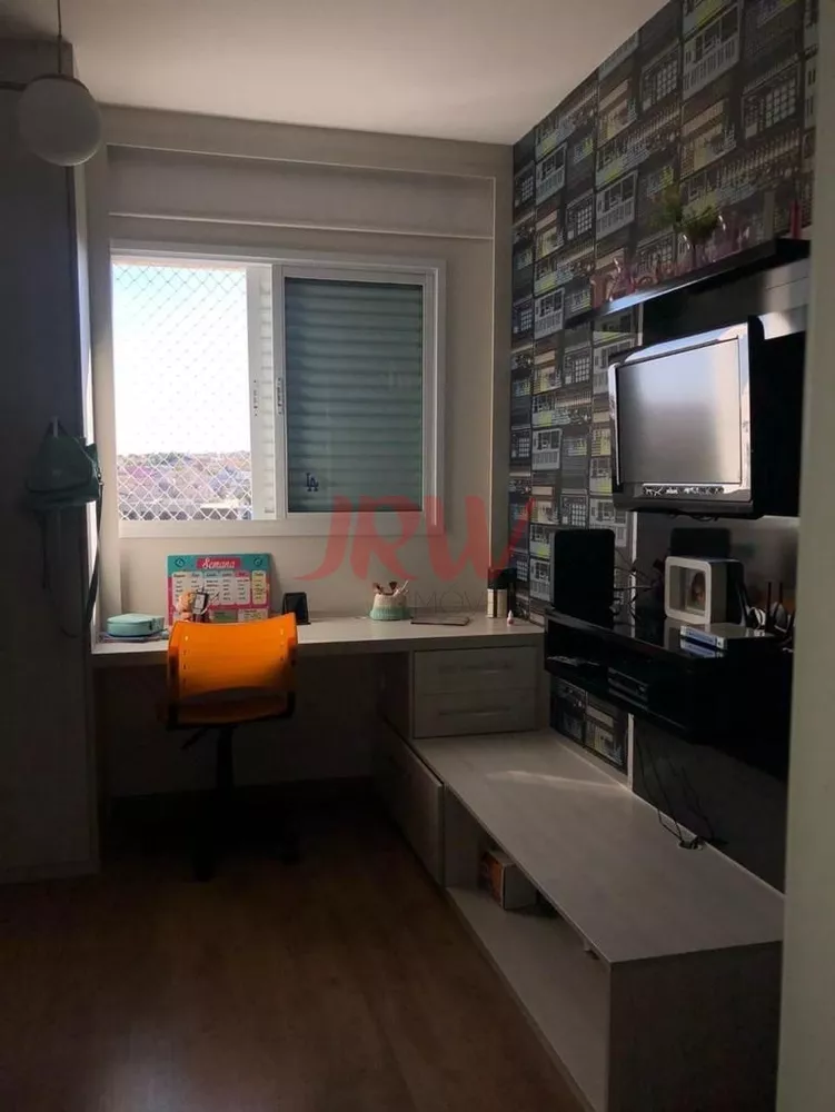 Apartamento à venda com 4 quartos, 190m² - Foto 13