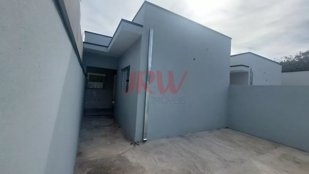 Casa à venda com 1 quarto, 106m² - Foto 1