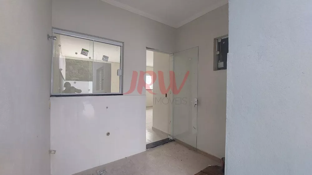 Casa à venda com 1 quarto, 106m² - Foto 3