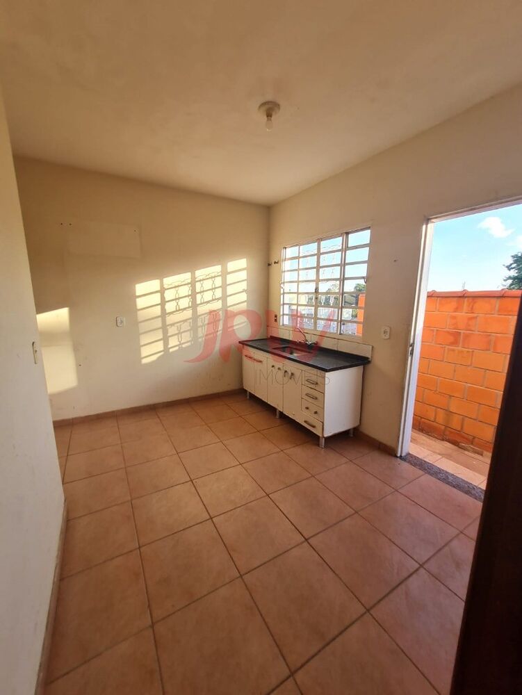 Casa, 3 quartos, 300 m² - Foto 11