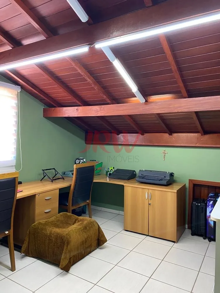 Casa, 3 quartos, 220 m² - Foto 9