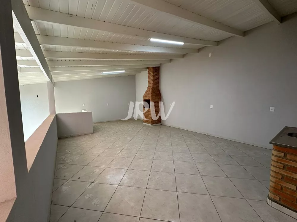 Casa à venda com 4 quartos, 130m² - Foto 15