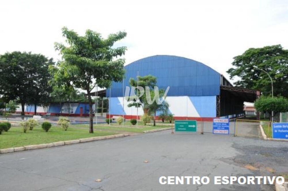 Casa à venda com 3 quartos, 300m² - Foto 16