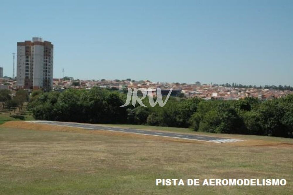 Casa à venda com 3 quartos, 300m² - Foto 9