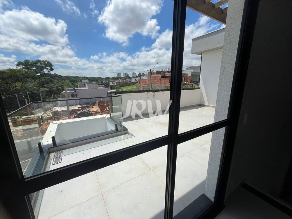 Casa à venda com 3 quartos, 300m² - Foto 8