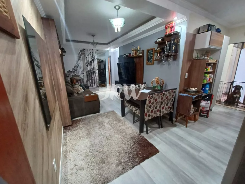 Casa à venda com 4 quartos, 150m² - Foto 3