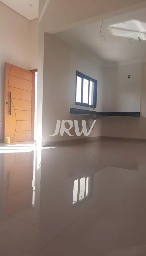 Casa à venda com 2 quartos, 150m² - Foto 3