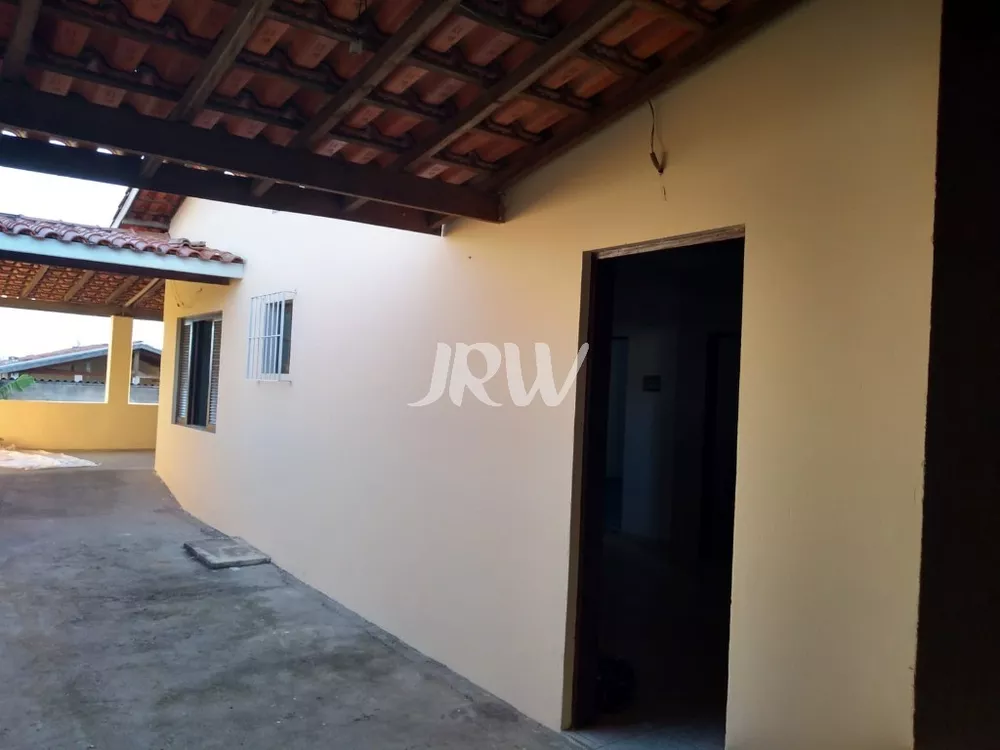 Casa à venda com 3 quartos, 283m² - Foto 4