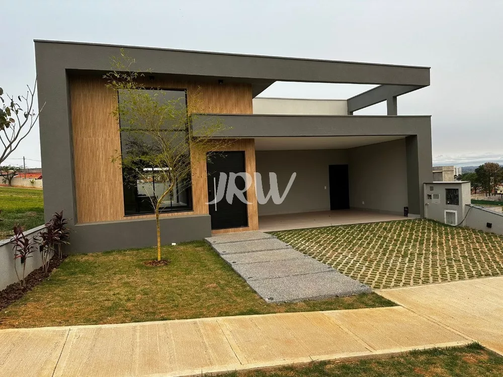 Casa à venda com 3 quartos, 360m² - Foto 2