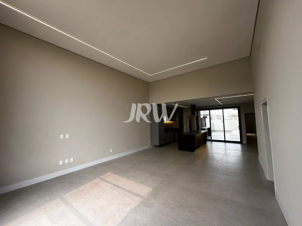 Casa à venda com 3 quartos, 360m² - Foto 3