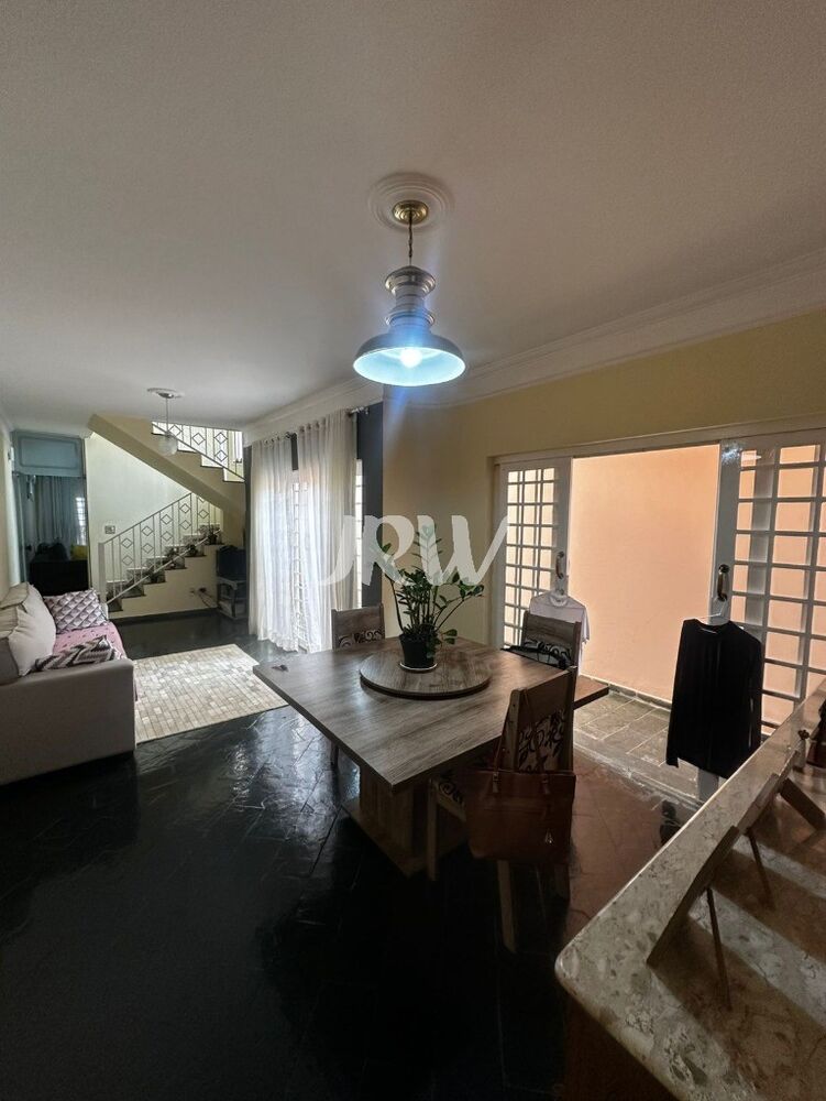 Casa, 4 quartos, 220 m² - Foto 9