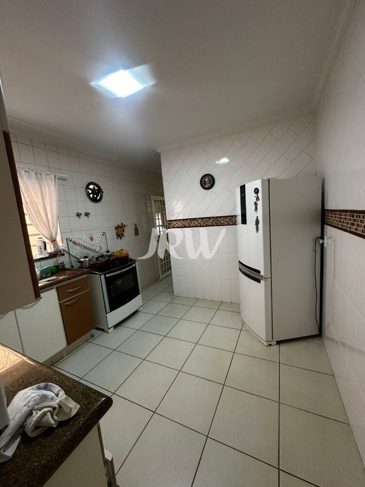 Casa, 4 quartos, 220 m² - Foto 8