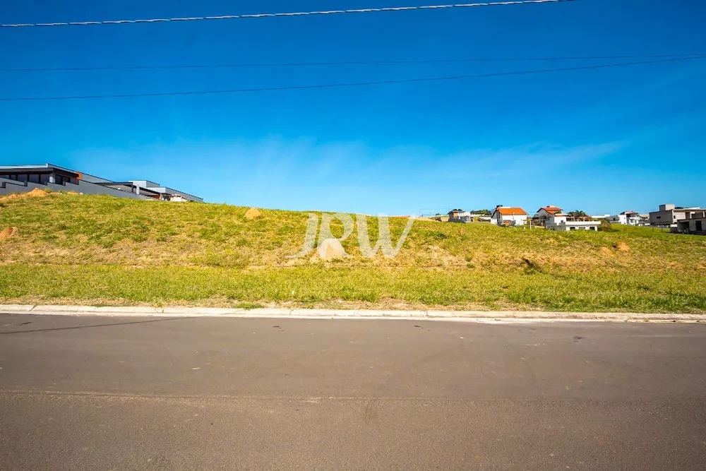 Terreno à venda, 1200m² - Foto 1