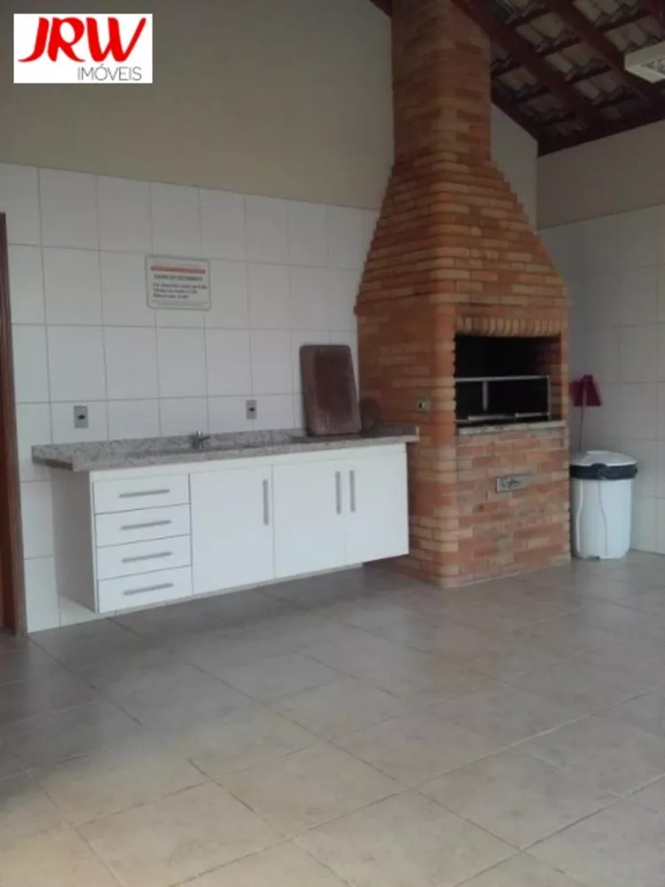 Apartamento à venda com 3 quartos, 85m² - Foto 3