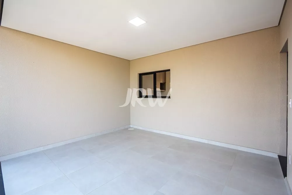 Casa à venda com 3 quartos, 207m² - Foto 3