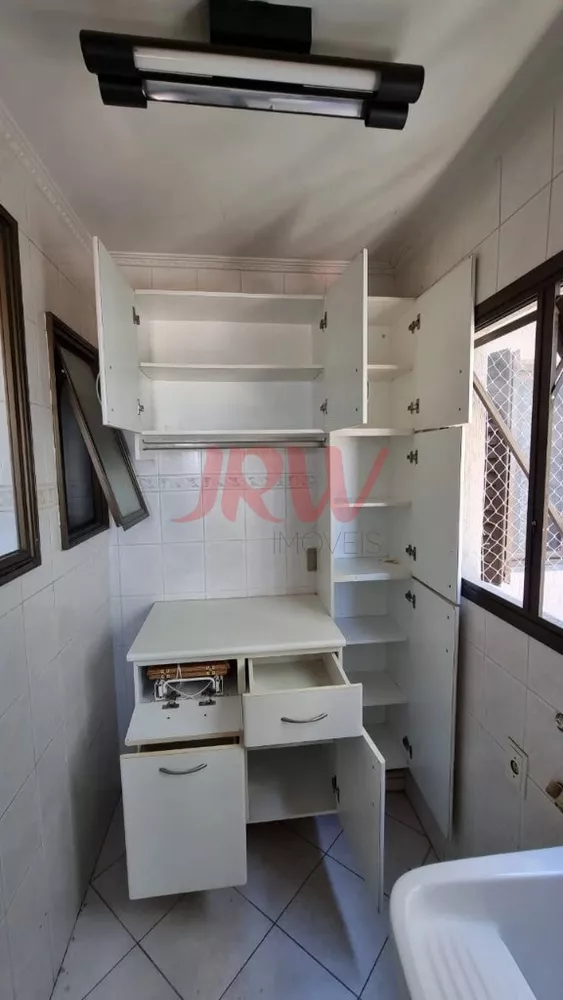 Apartamento à venda com 3 quartos, 92m² - Foto 4