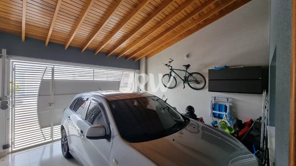 Casa à venda com 2 quartos, 94m² - Foto 4