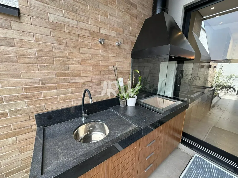 Casa, 3 quartos, 210 m² - Foto 4