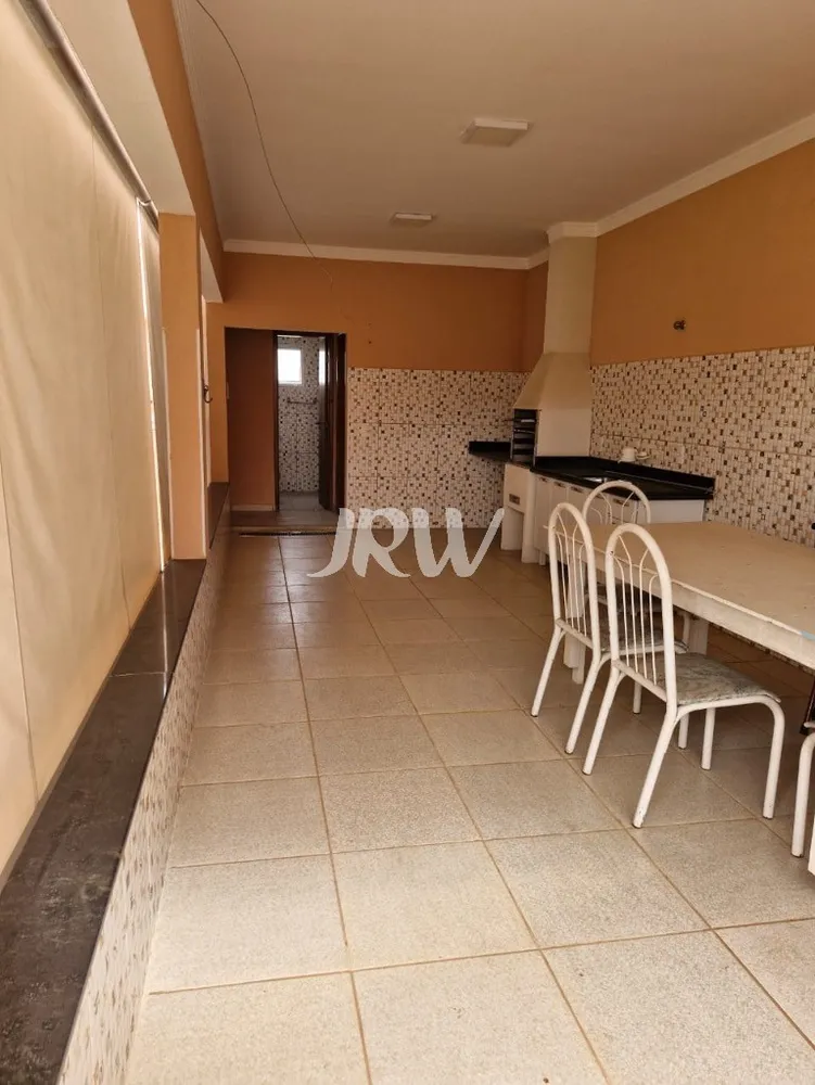 Casa, 2 quartos, 330 m² - Foto 3