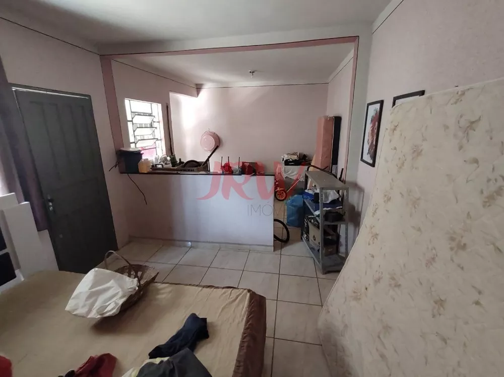 Casa à venda com 3 quartos, 250m² - Foto 3