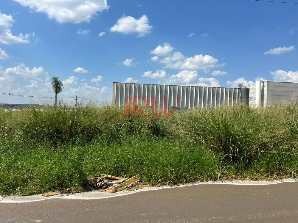 Loteamento e Condomínio, 1000 m² - Foto 1