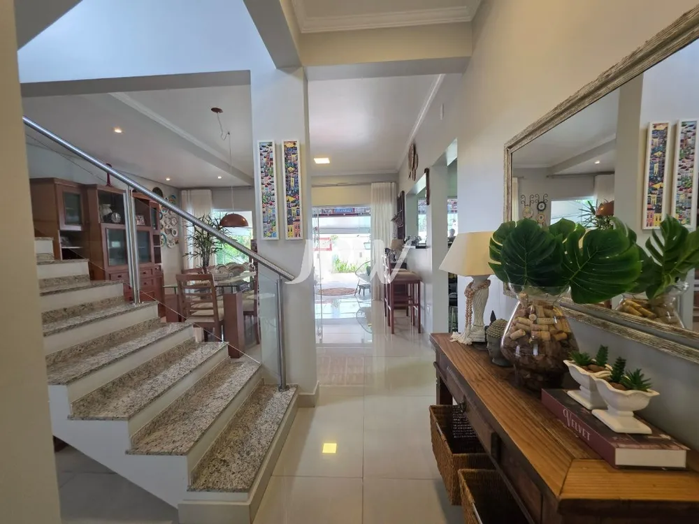 Casa, 3 quartos, 198 m² - Foto 3