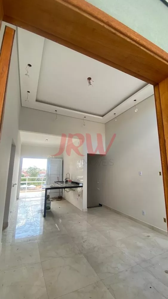 Casa à venda com 2 quartos, 97m² - Foto 7